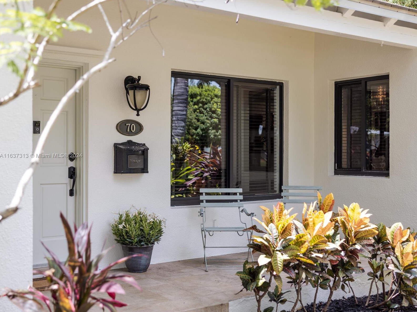 70 94th St, Miami FL  33138-2820 exterior