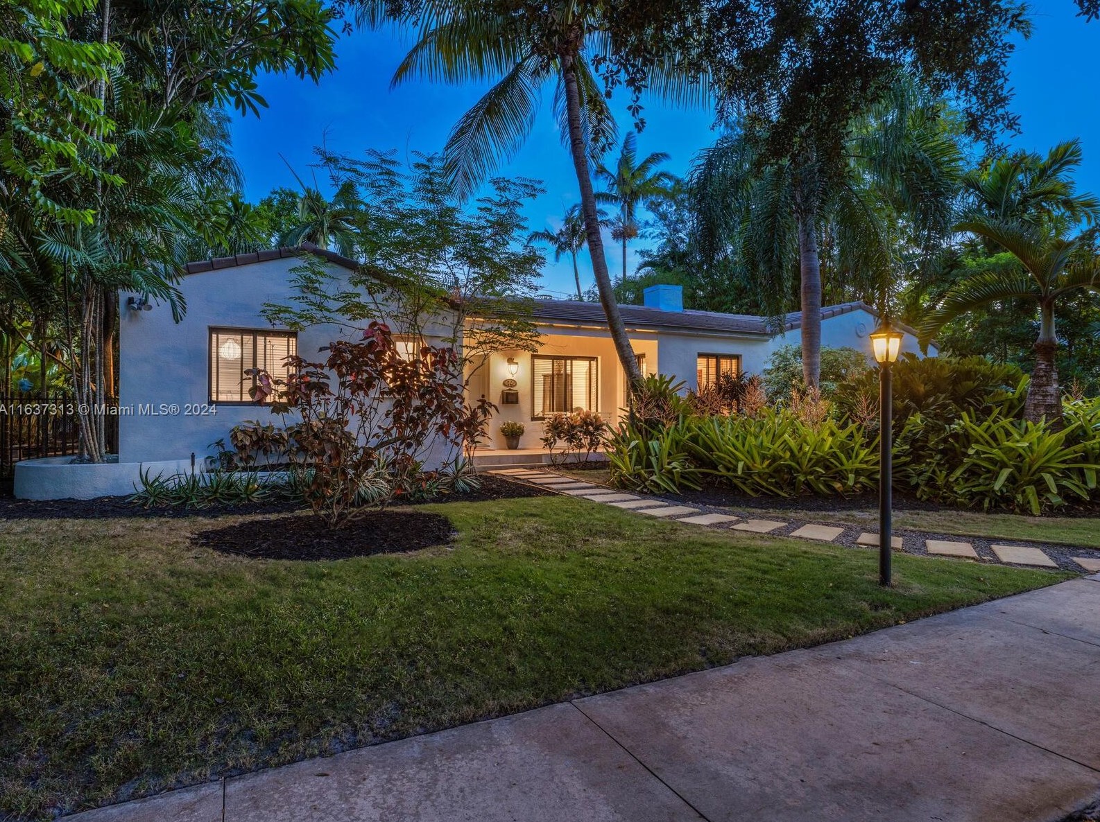 70 94th St, Miami FL  33138-2820 exterior