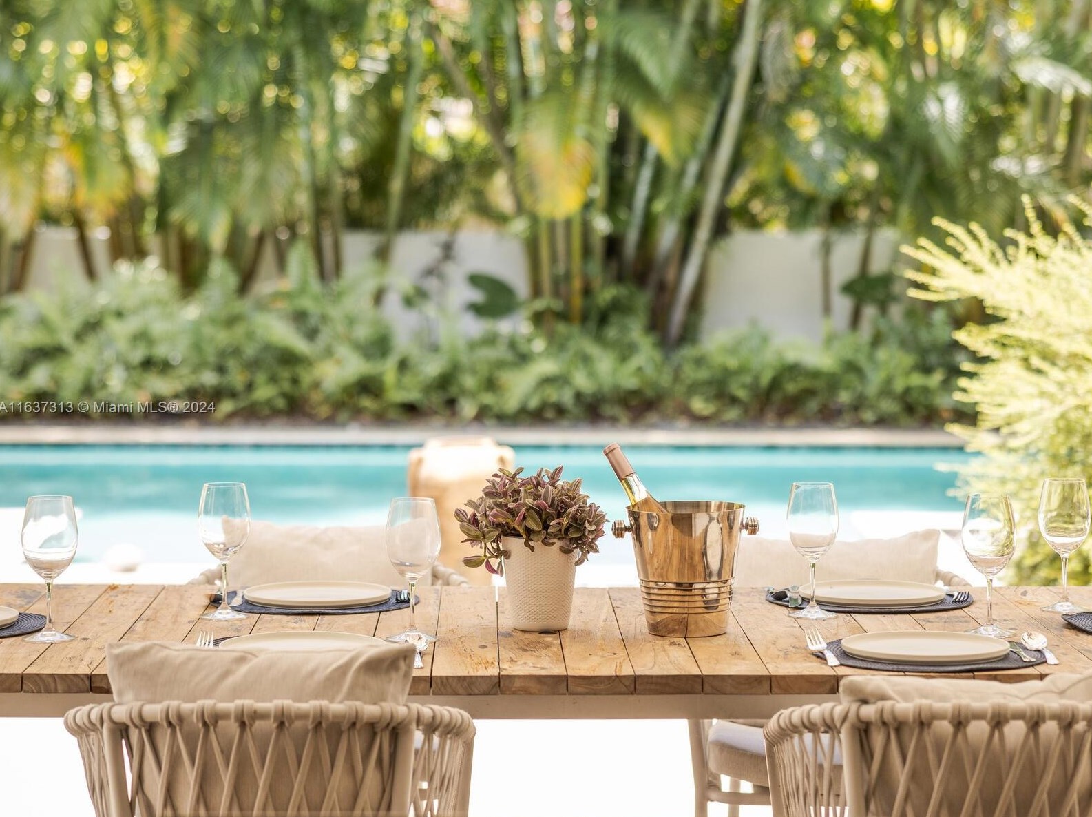 70 94th St, Miami FL  33138-2820 exterior