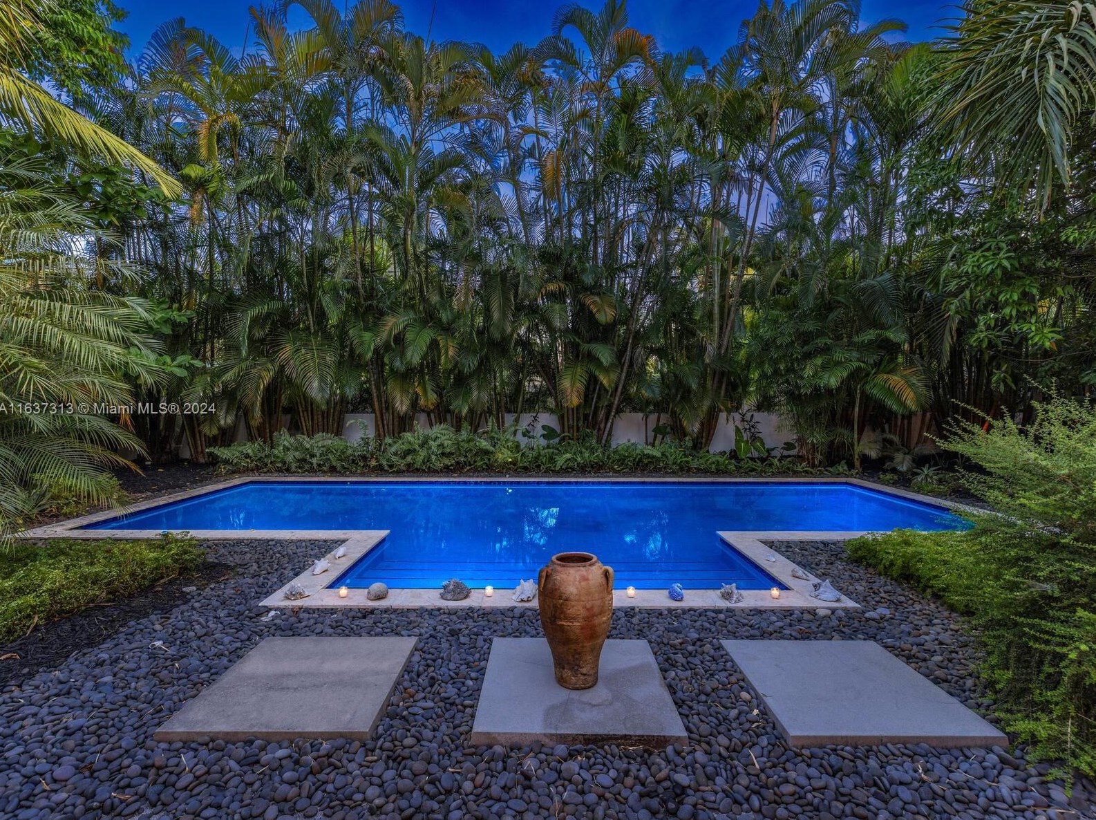 70 94th St, Miami FL  33138-2820 exterior