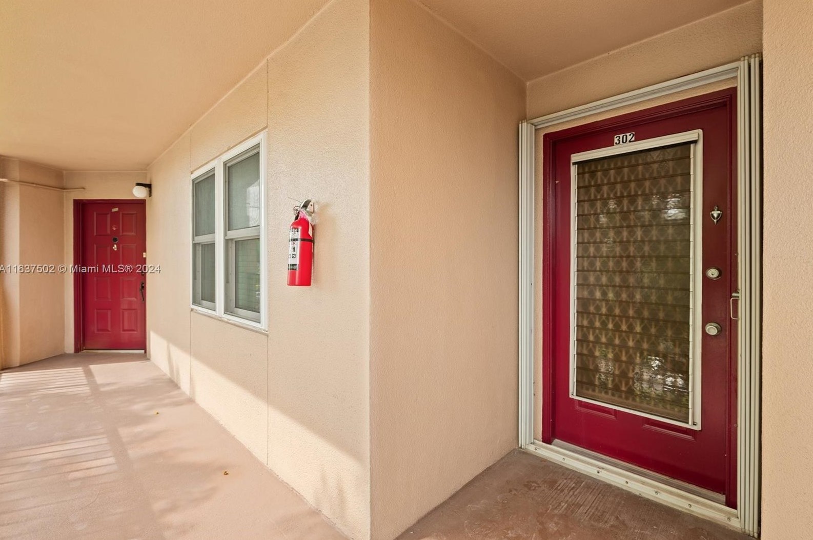 700 Sw 128th Ave Apt 302c, Hollywood, FL