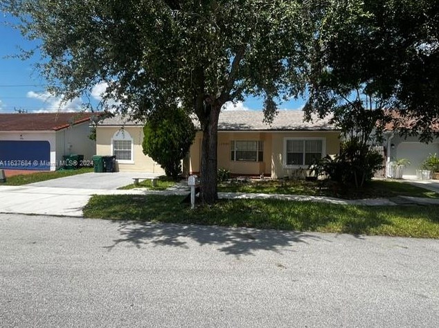 17390 146th Ct, Miami, FL 33177-6641