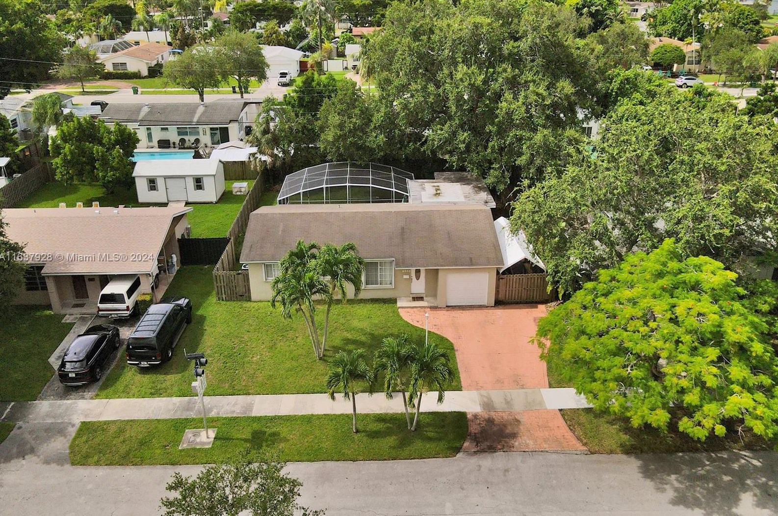 8800 190 St, Miami FL 33157-7929 exterior