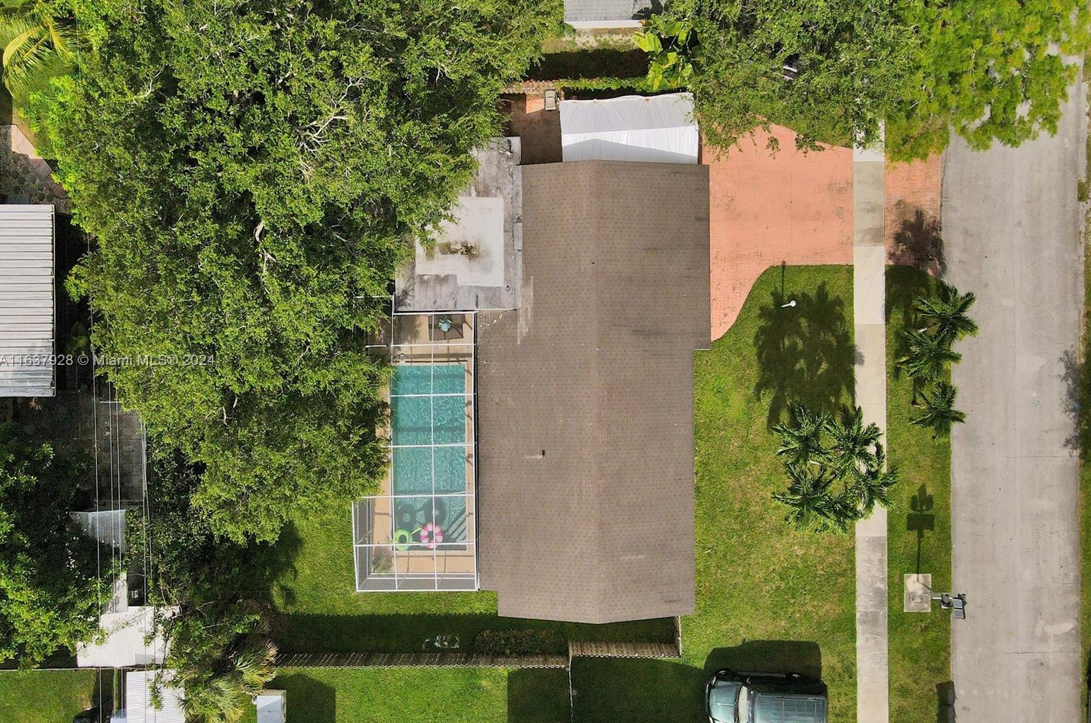 8800 190 St, Miami FL 33157-7929 exterior