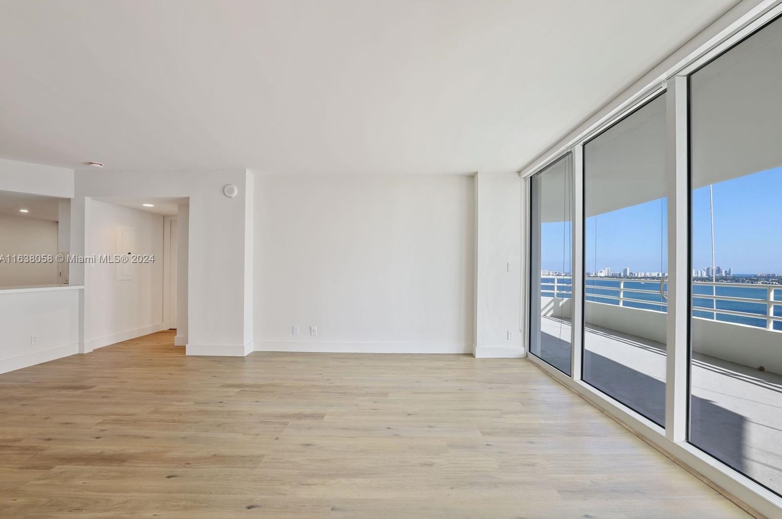 555 Ne 34th St #2705, Miami, FL 33137
