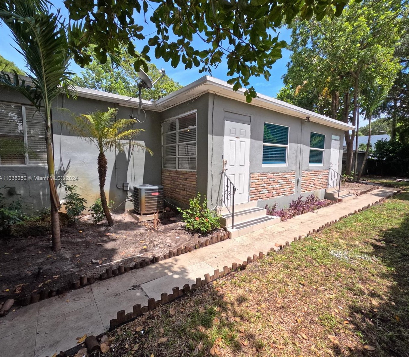 1930 Monroe St #main, Hollywood, FL 33020
