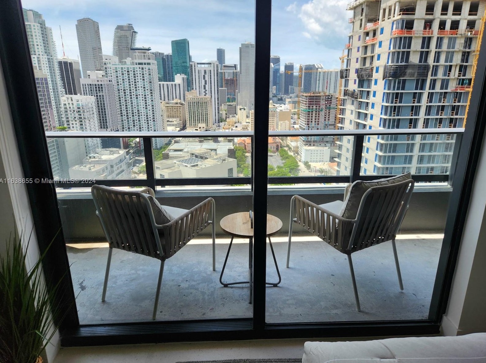 601 Ne 1st Ave #2812, Miami, FL 33132