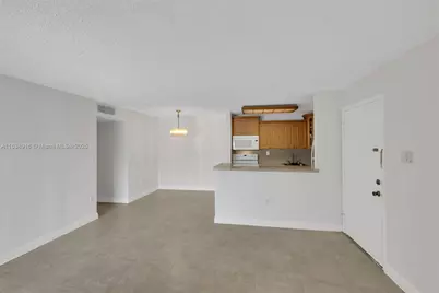 468 NE 206th Ln #105, Miami, FL 33179 - Photo 24