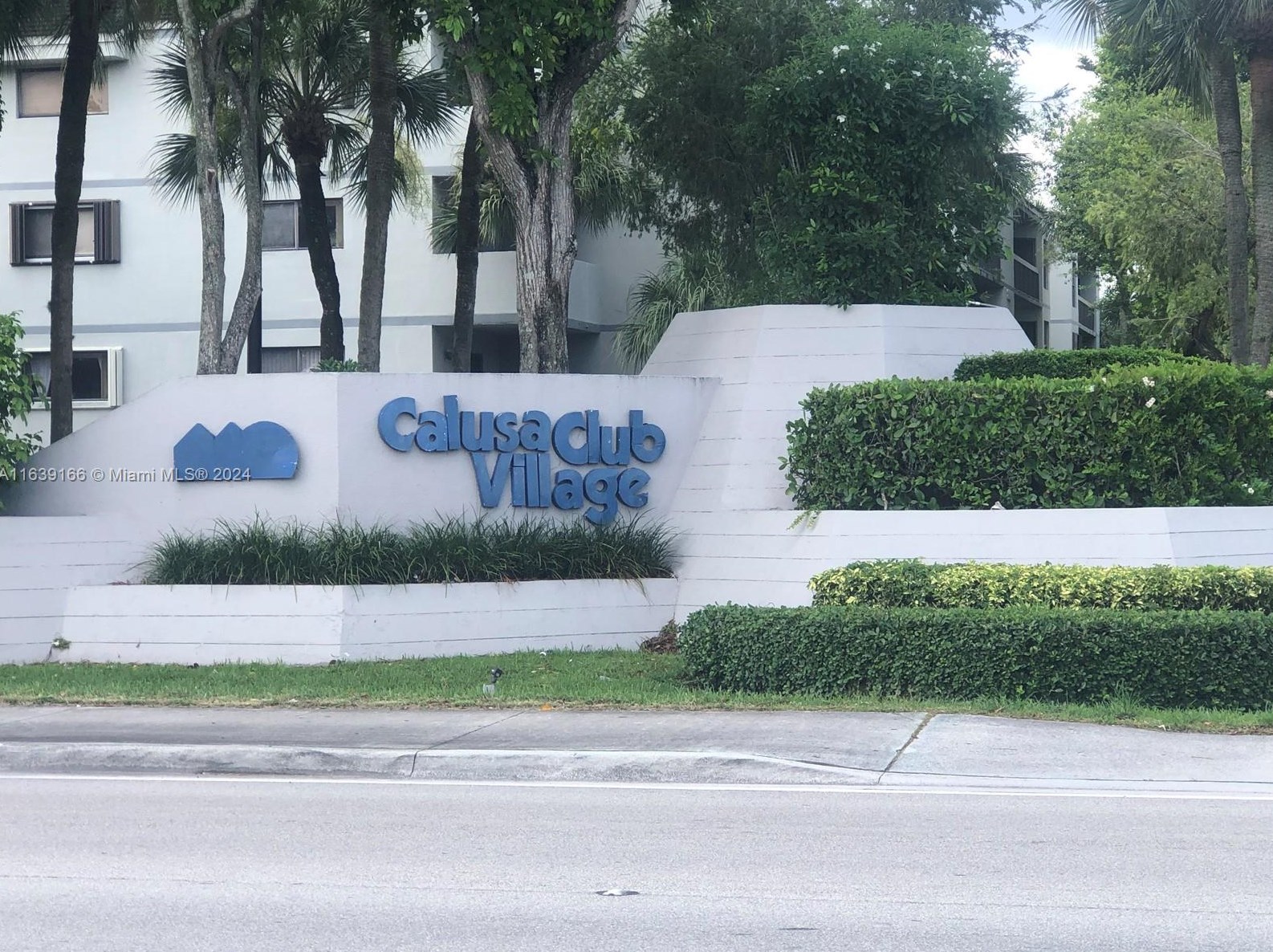8811 Sw 132nd Pl #205cw, Miami, FL 33186