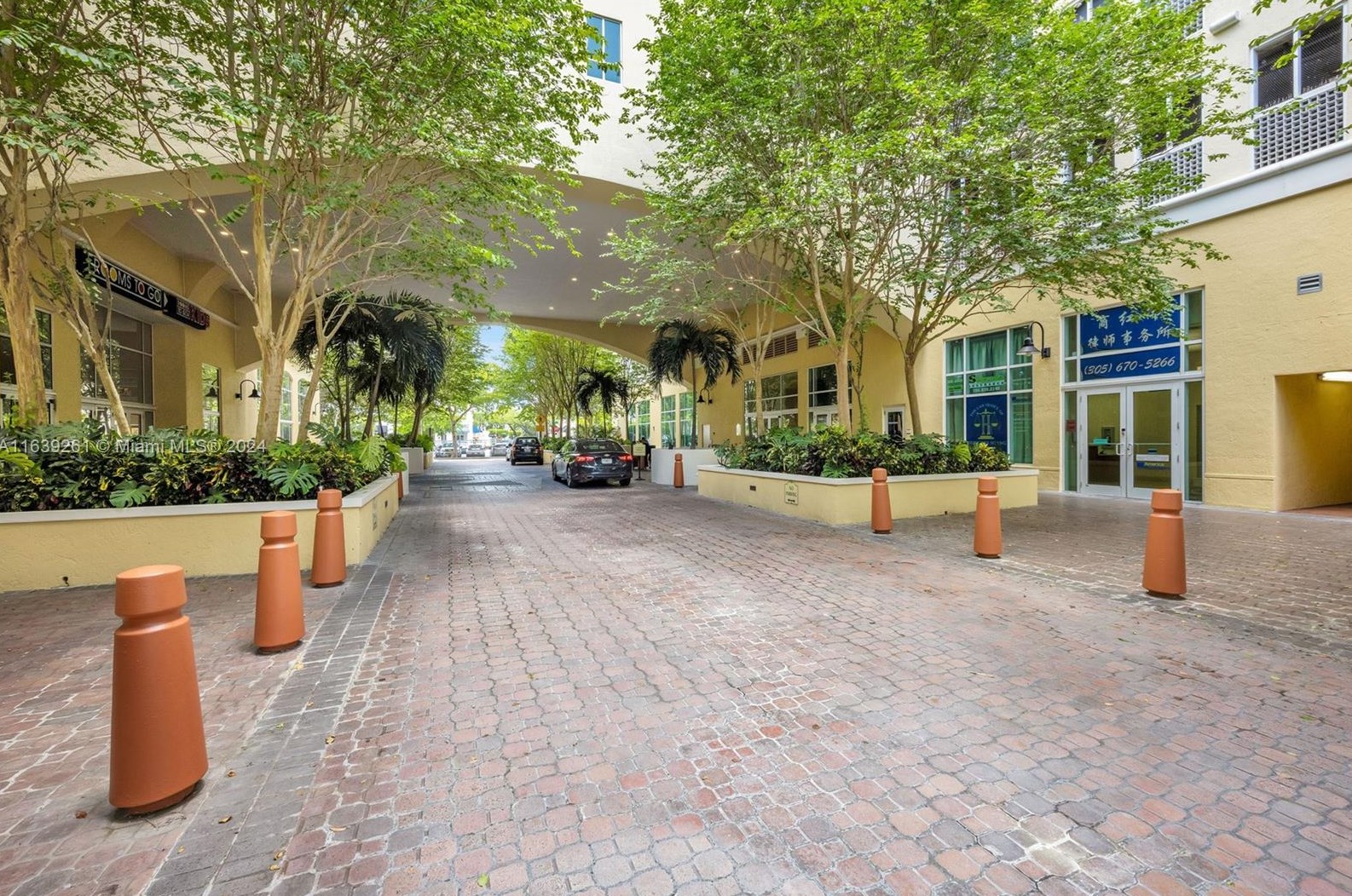 7355 89th St, Miami FL  33156-7581 exterior