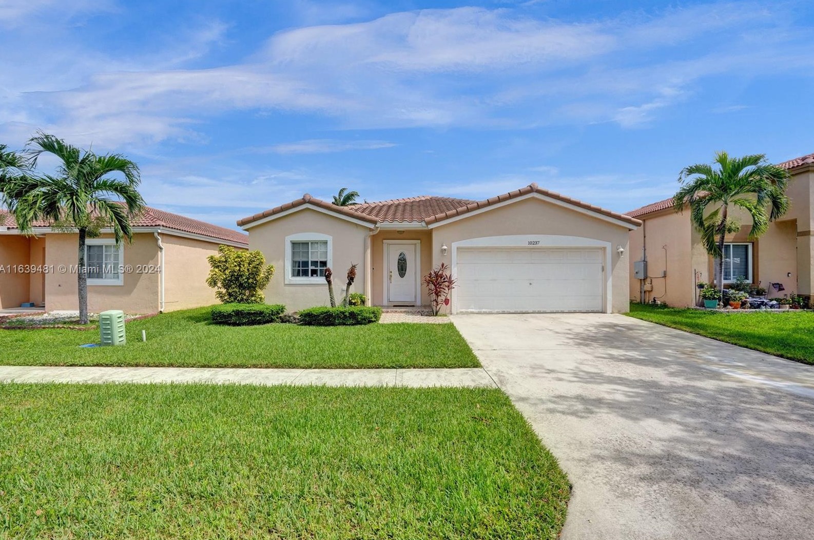 10237 Sw 23rd Ct, Hollywood, FL 33025