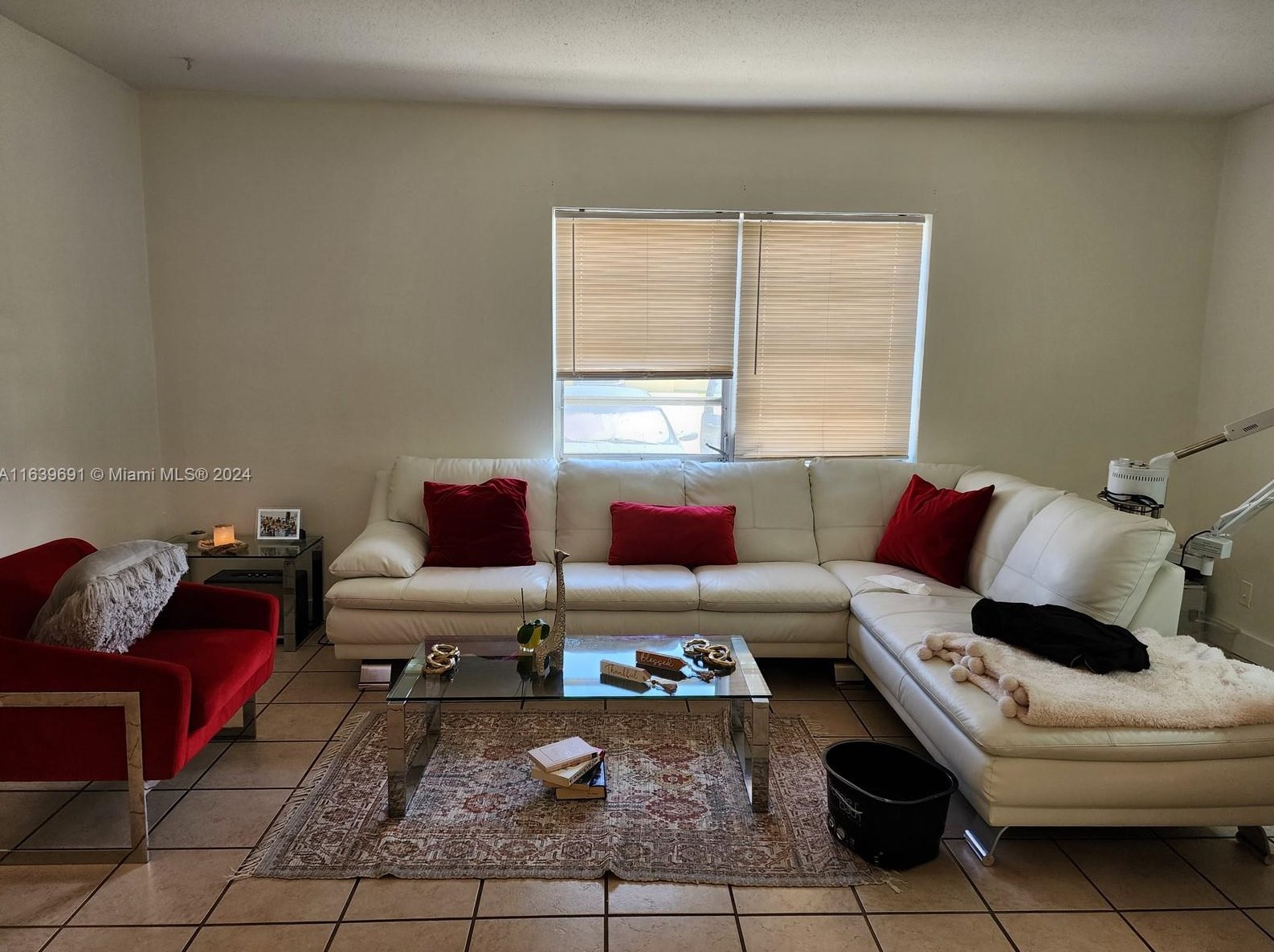 2219 Polk St, Hollywood FL  33020-6712 exterior