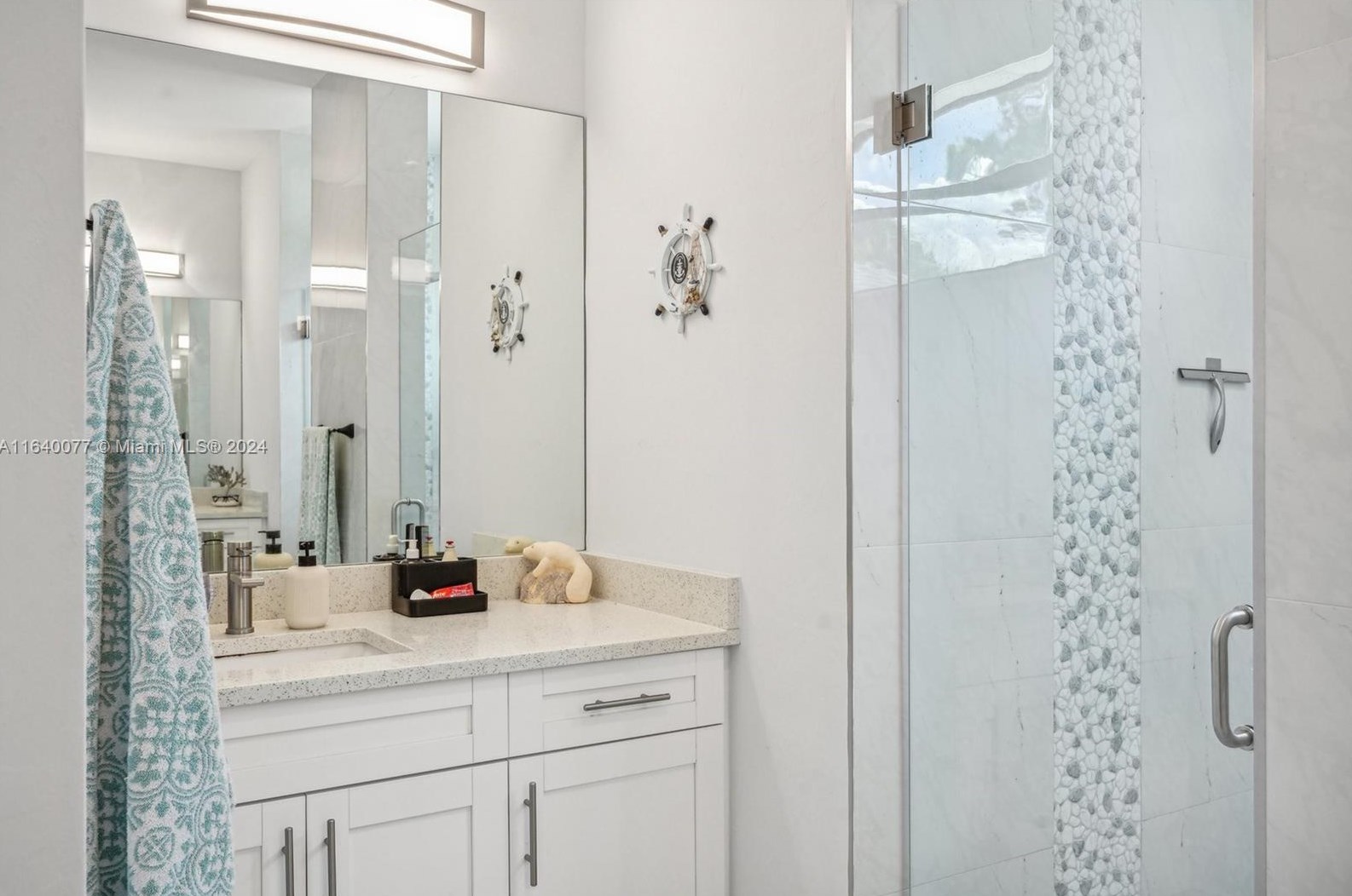 2829 18 Ave, Naples FL 34120-4524 exterior