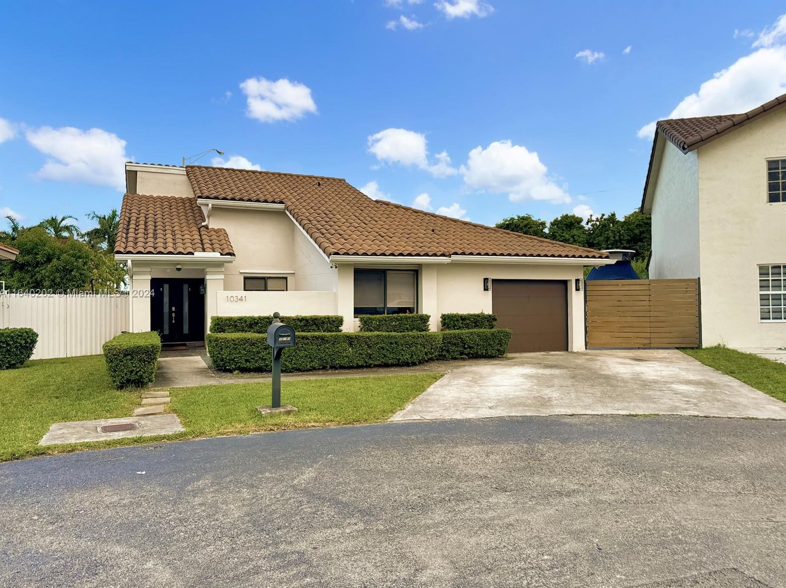 10341 Sw 136th Ct, Miami, FL 33186