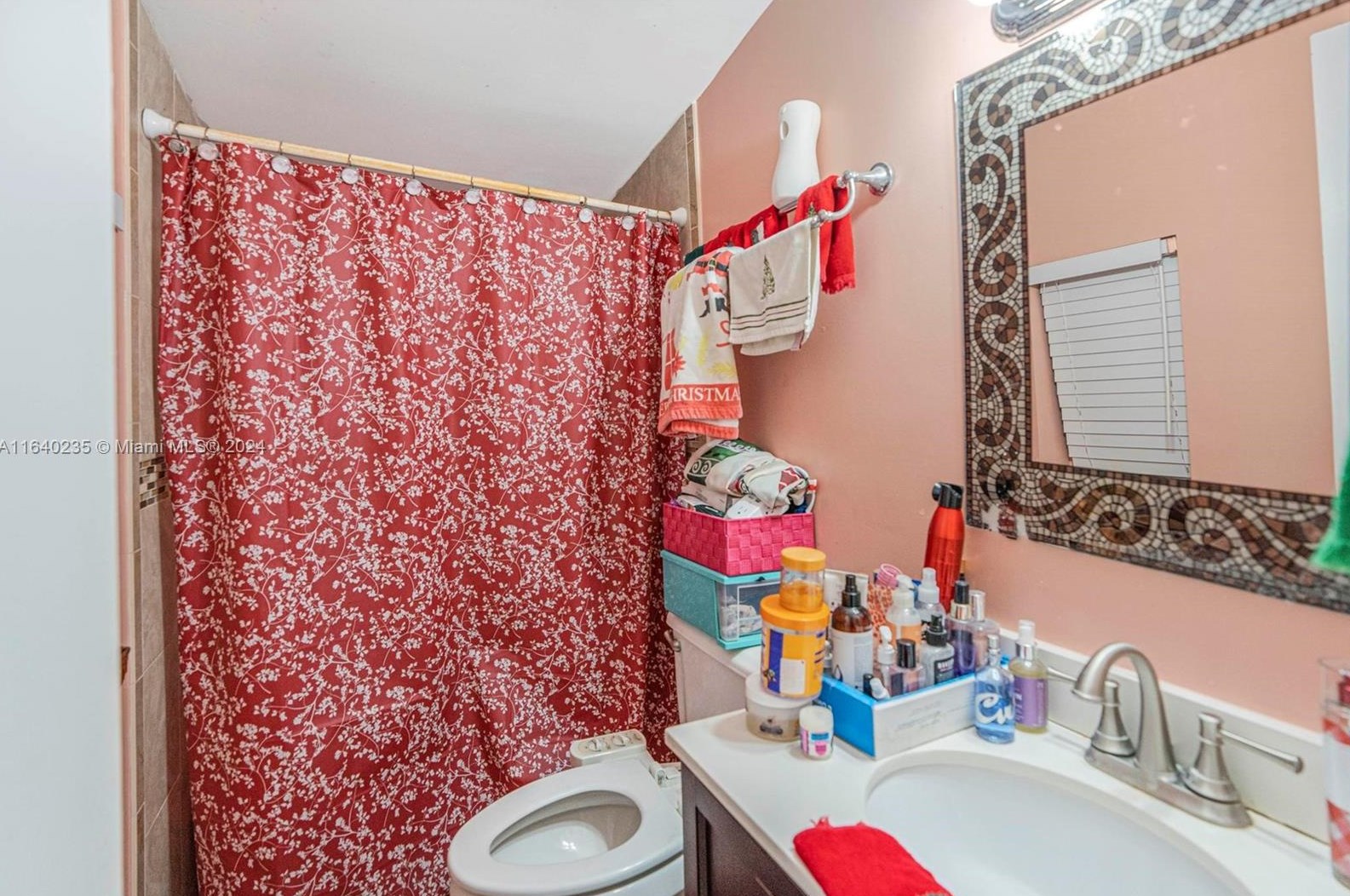 2265 89 St, Miami FL 33147-3650 exterior