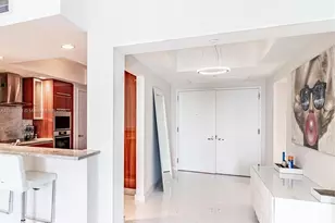 2711 S Ocean Dr, Hollywood, FL 33019 - Photo 14