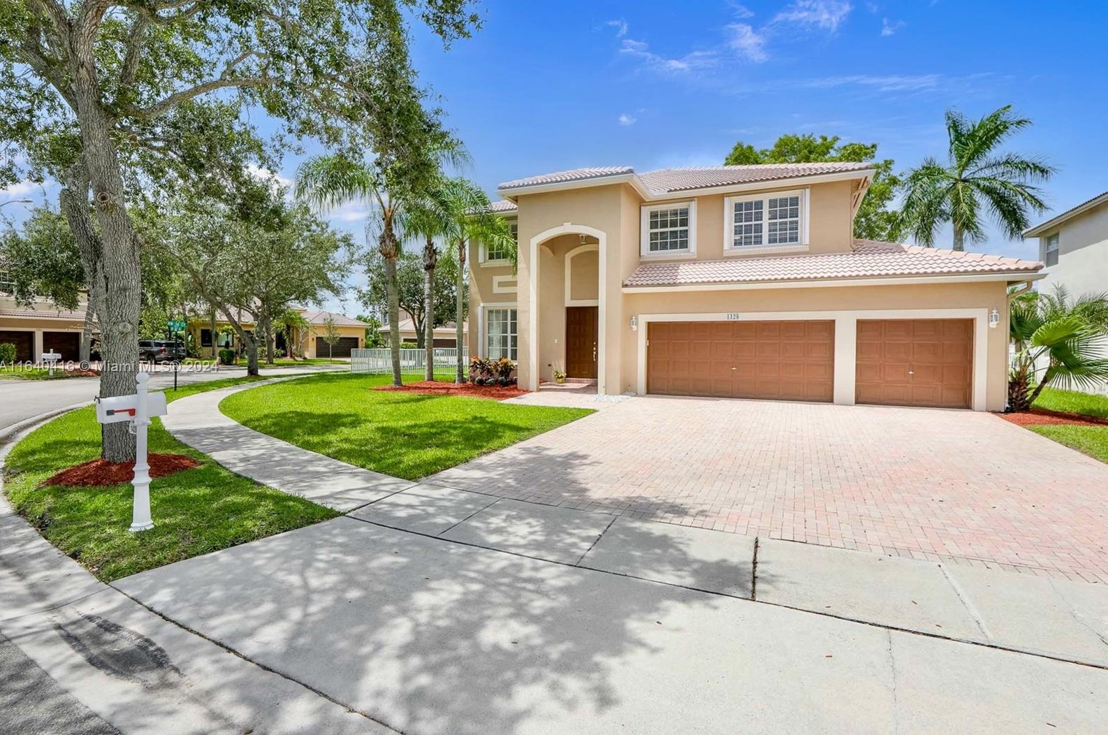 1428 Nw 167th Ave, Hollywood, FL 33028