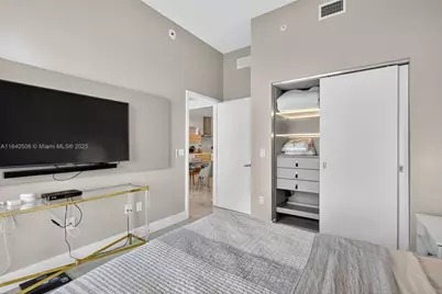 16385 Biscayne Blvd #PH7, North Miami Beach, FL 33160 - Photo 28