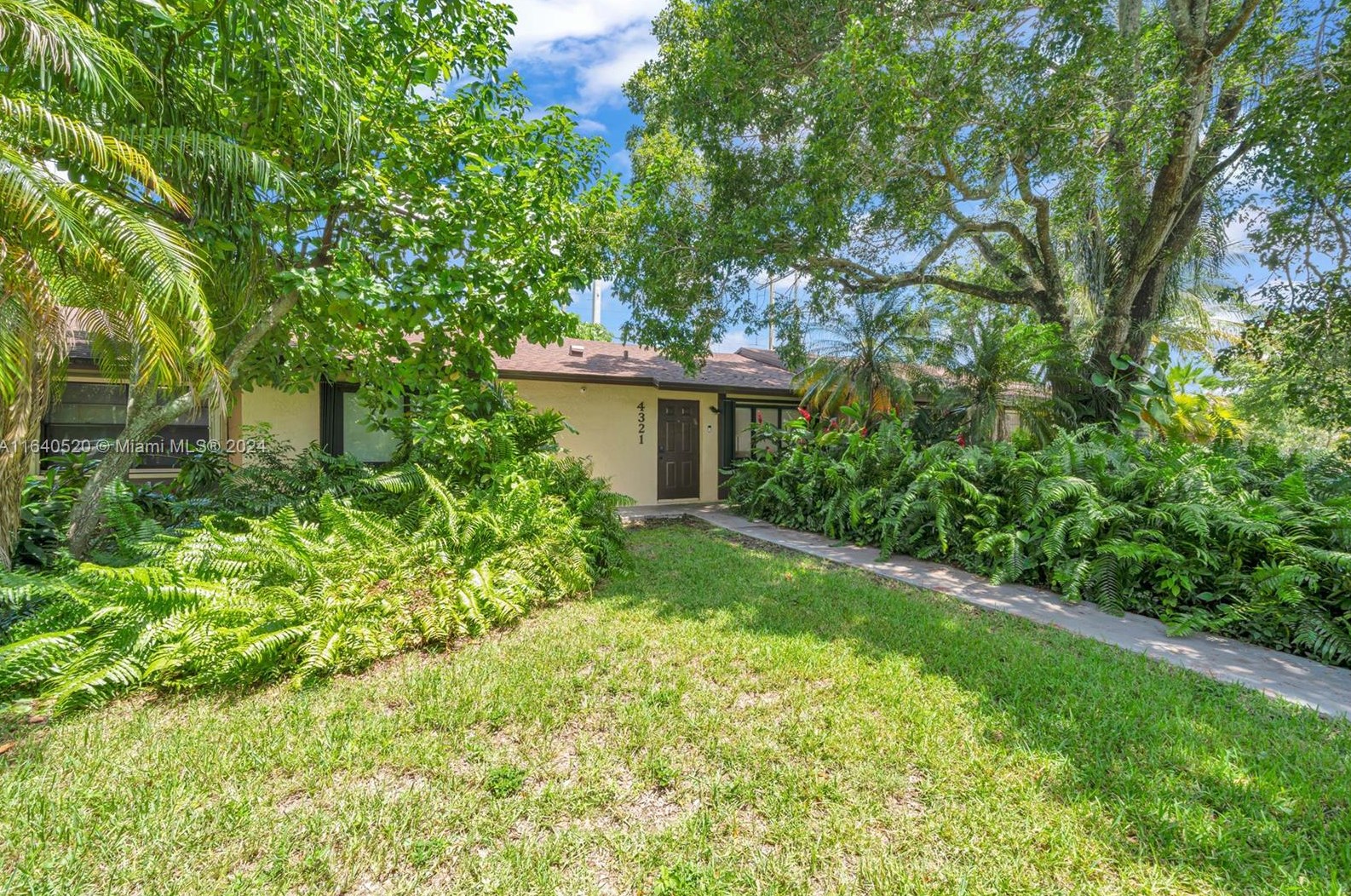 4321 Sw 136th Pl, Miami, FL 33175