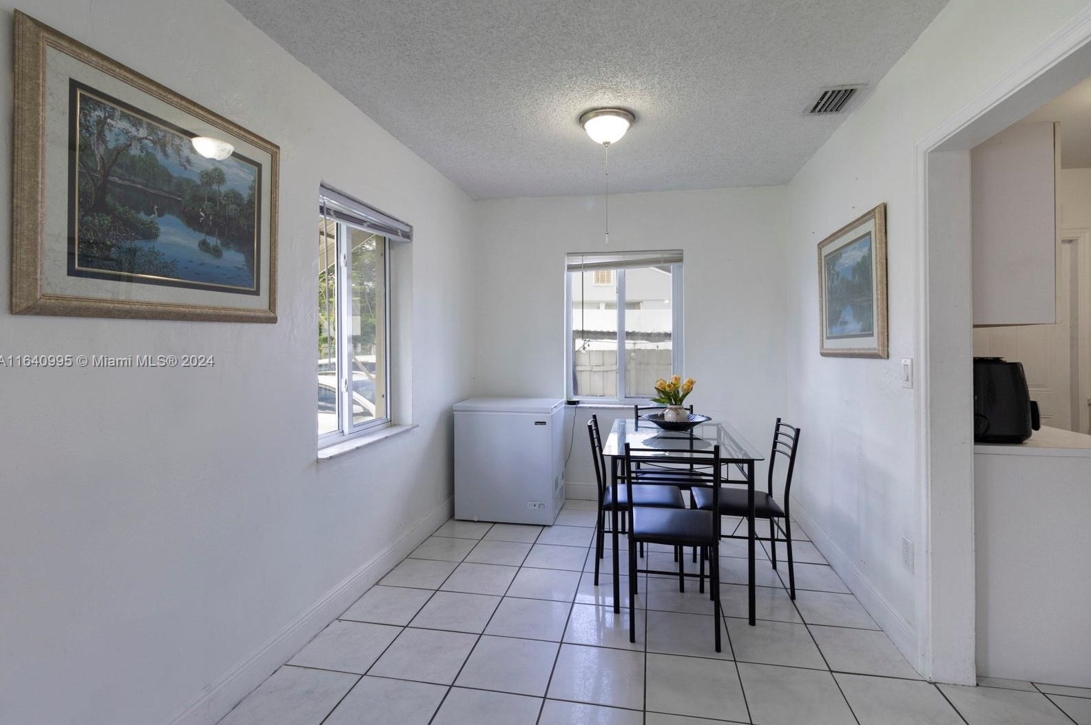 471 32 Ct, Miami FL 33125-4119 exterior