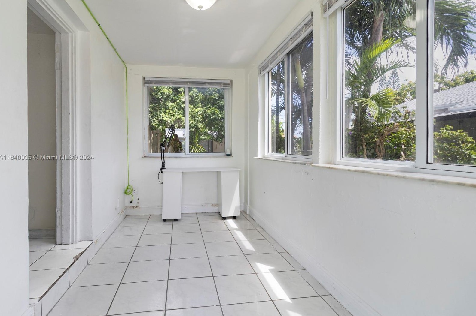 471 32 Ct, Miami FL 33125-4119 exterior