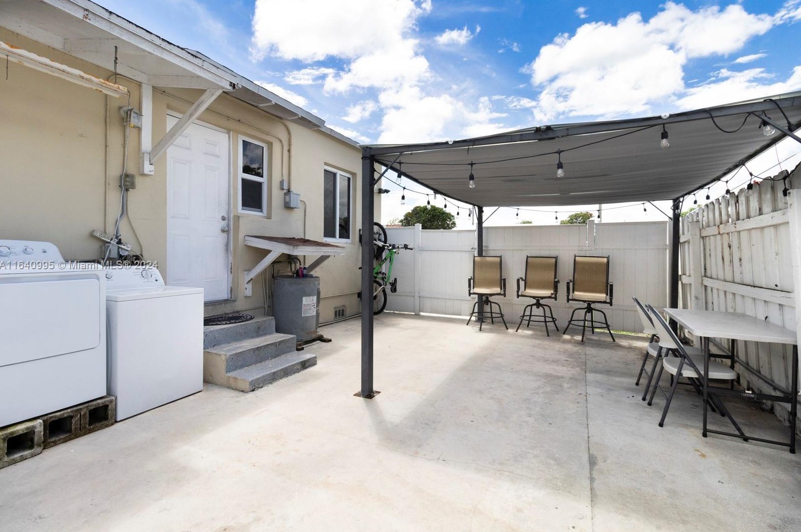 471 32 Ct, Miami FL 33125-4119 exterior