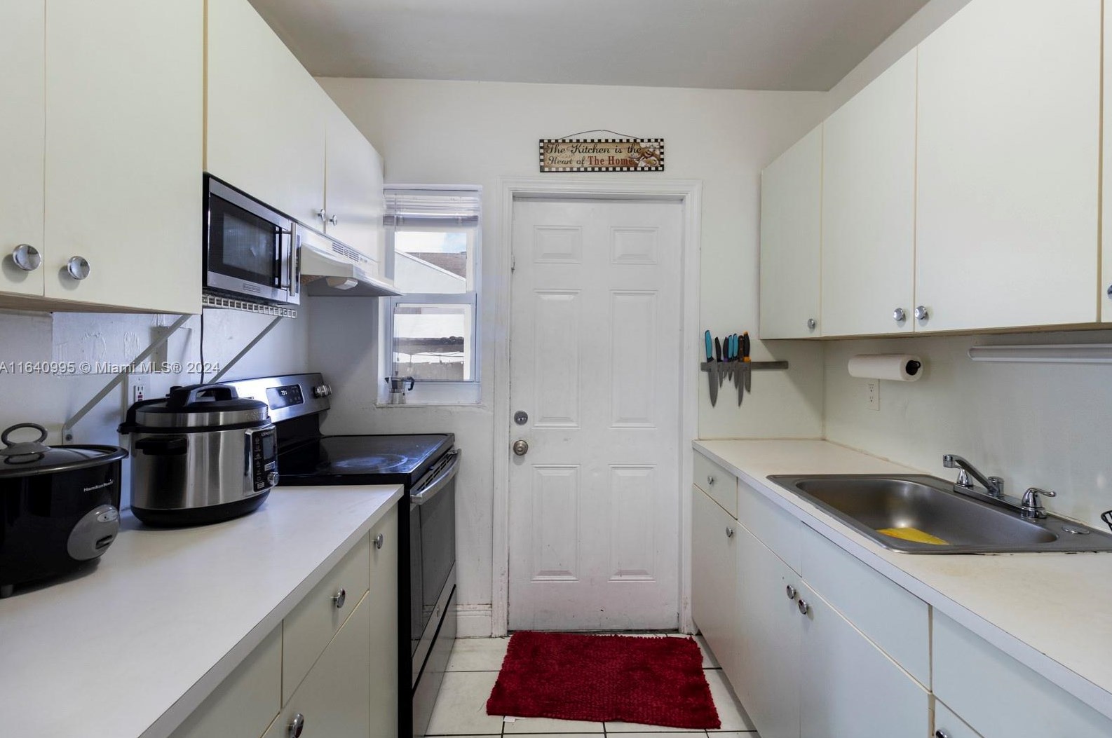 471 32 Ct, Miami FL 33125-4119 exterior