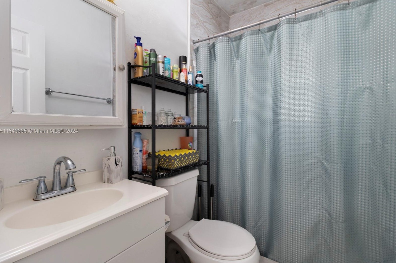 471 32 Ct, Miami FL 33125-4119 exterior