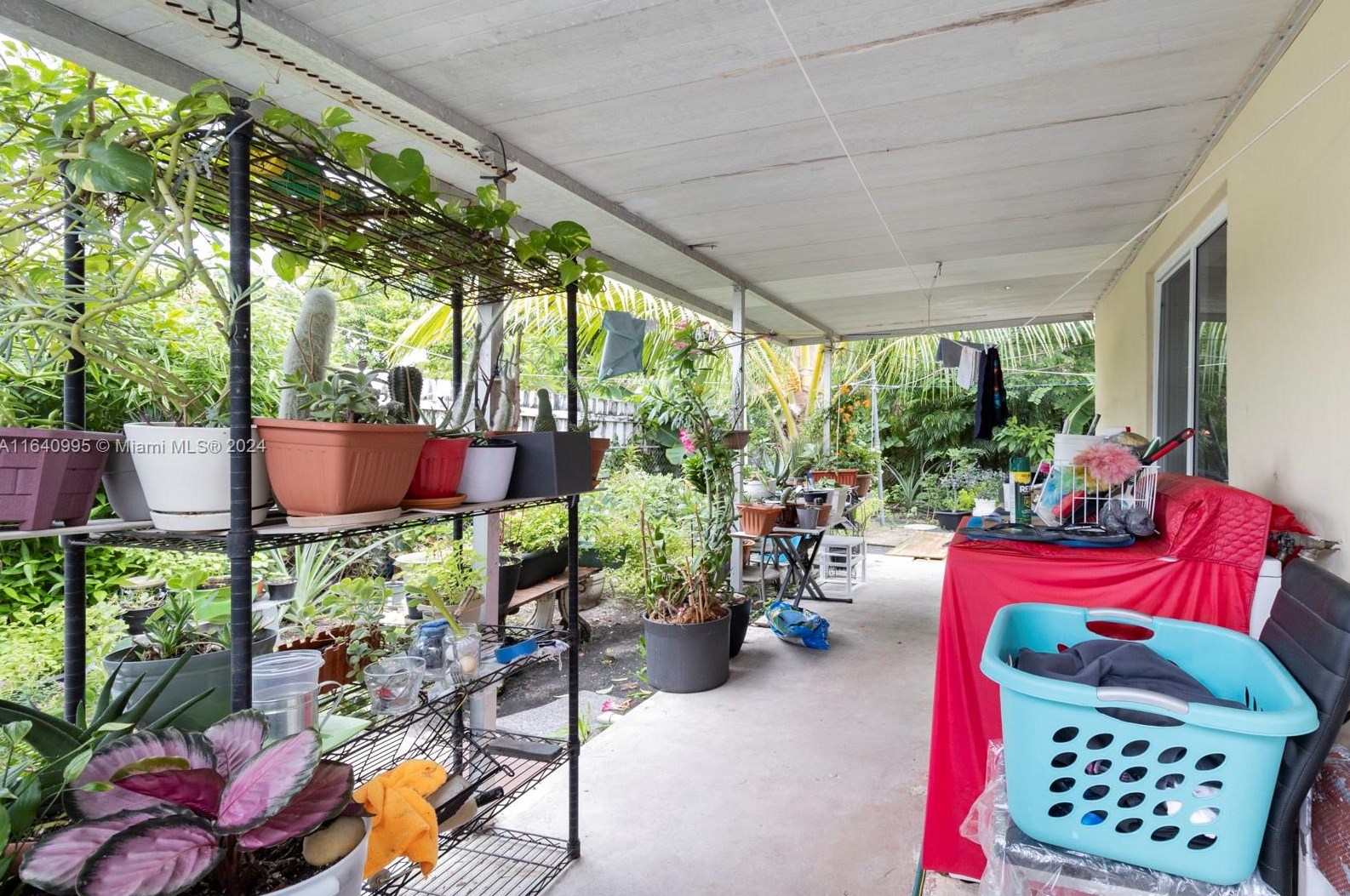 471 32 Ct, Miami FL 33125-4119 exterior