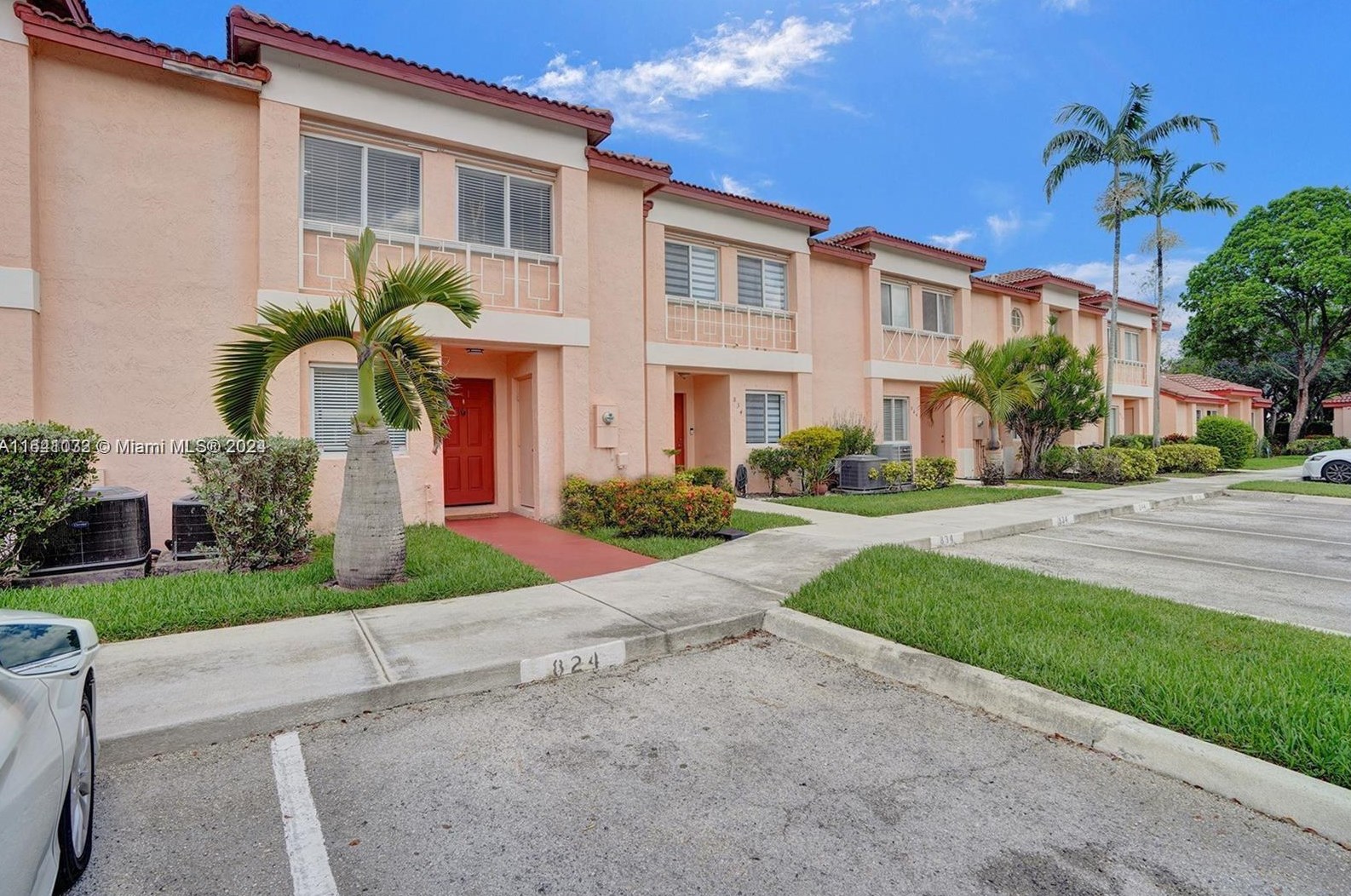 824 208th Dr, Hollywood, FL 33029-2149