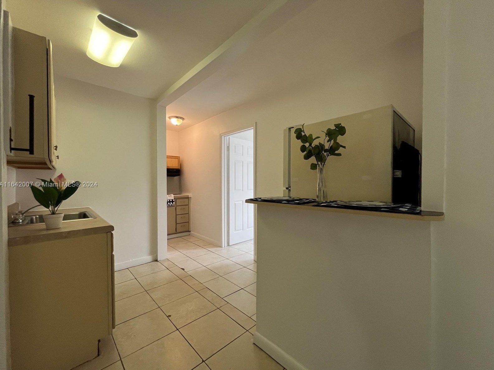2303 Adams St #1-8, Hollywood, FL 33020
