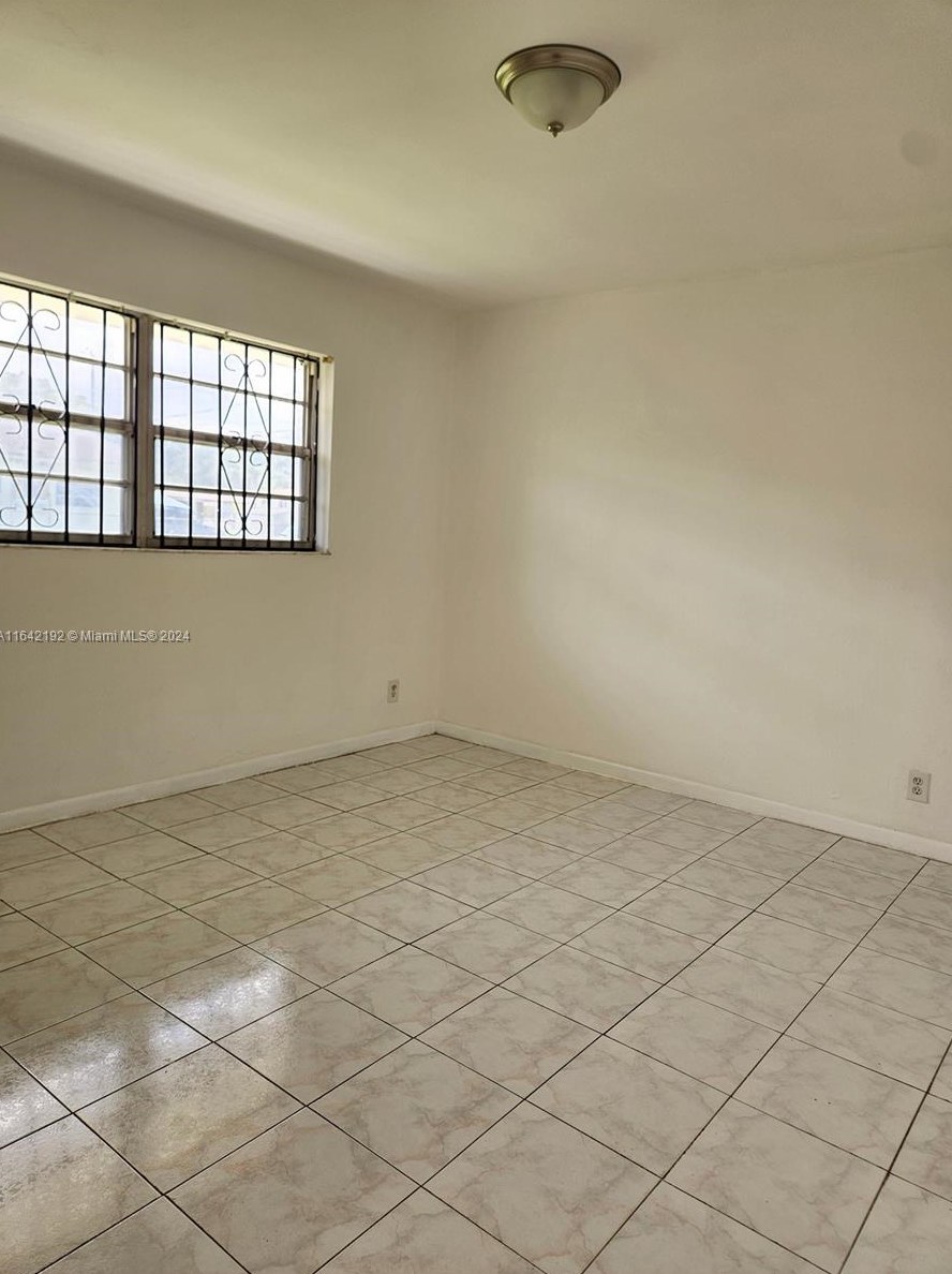 2117 64th St, Miami, FL 33147-7837