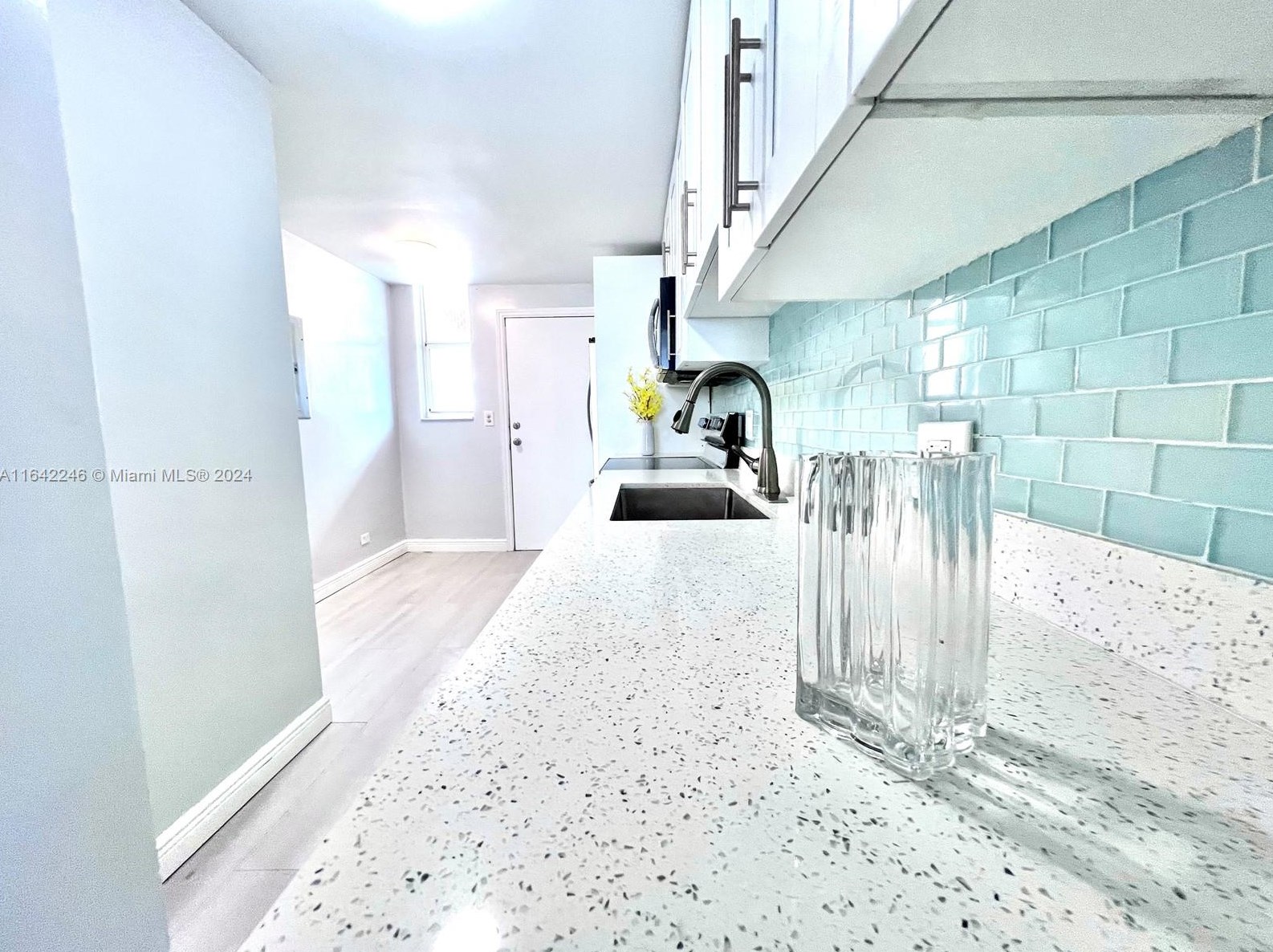 3660 Ne 166th St #505, Miami, FL 33160