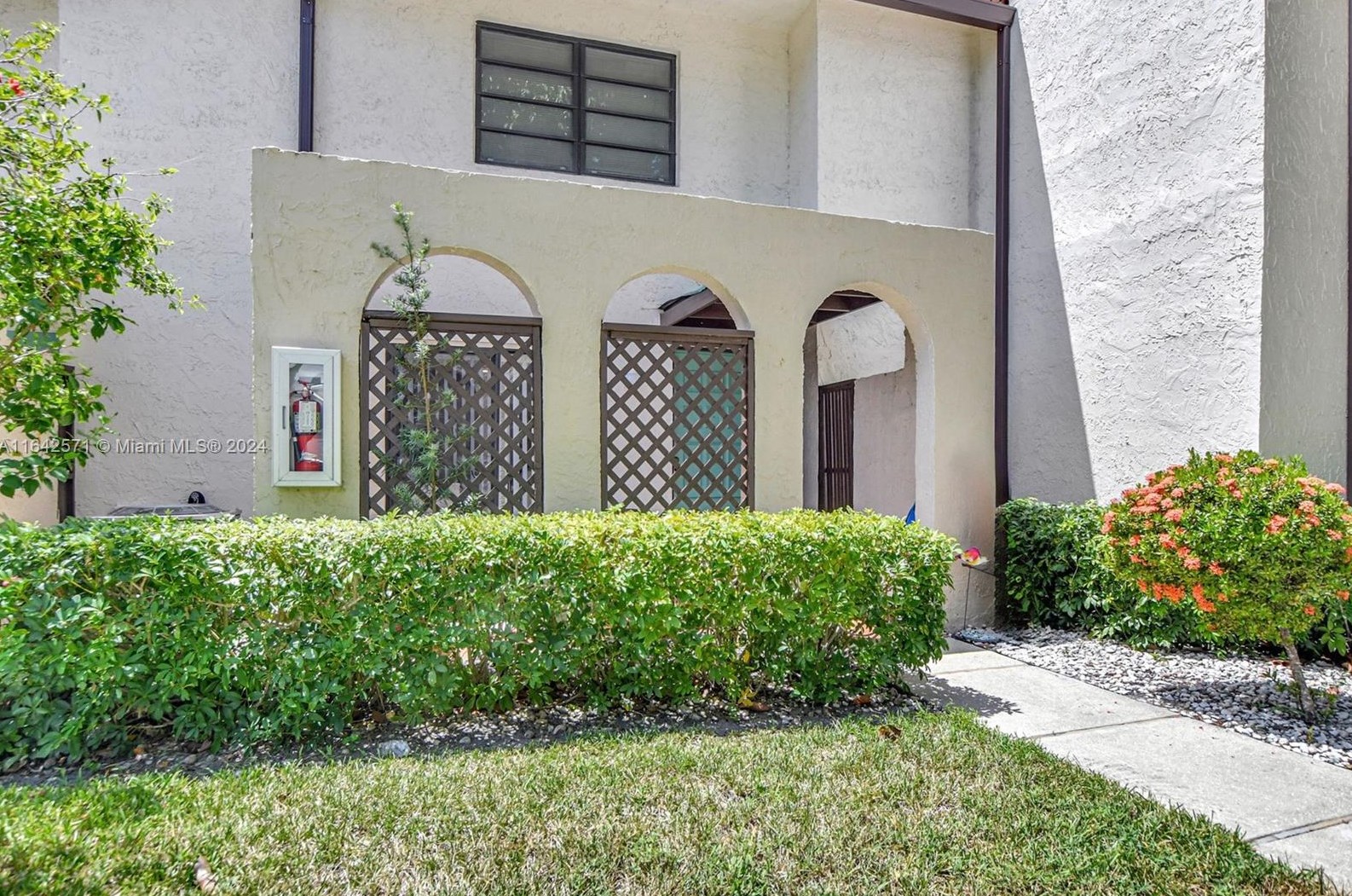 21741 Cypress Dr #45e, Boca Raton, FL 33433