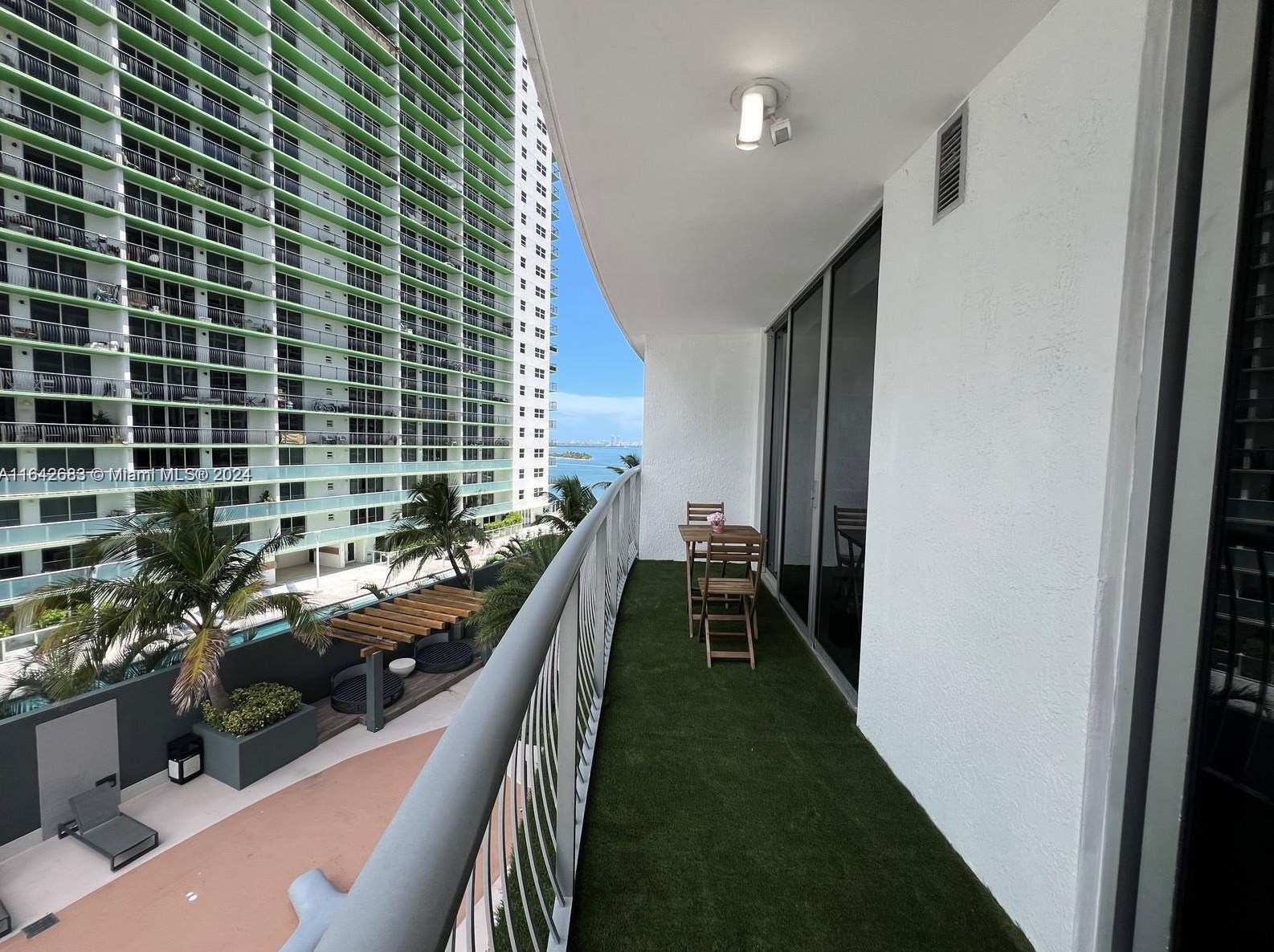 1750 N Bayshore #1411, Miami, FL 33132