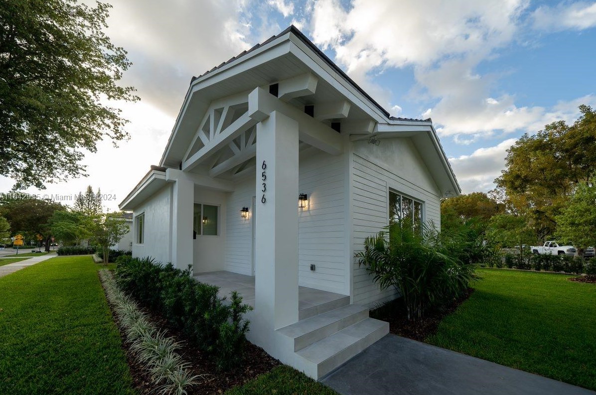 6536 Sw 15th St #6536, Miami, FL 33144