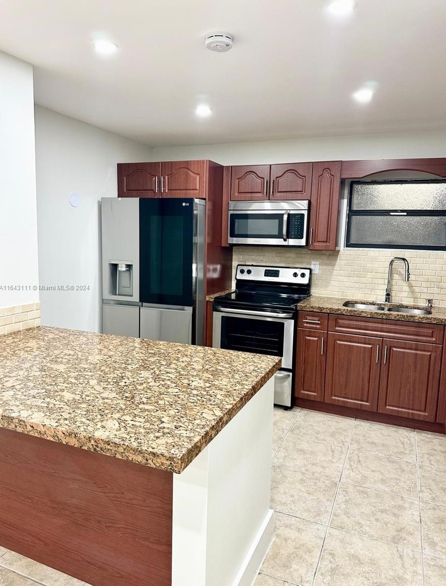 6320 Sw 138th Ct #112, Miami, FL 33183