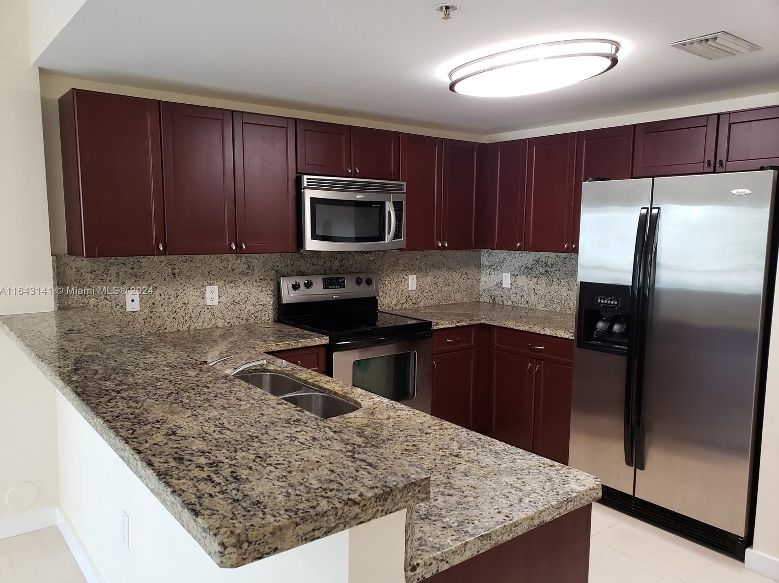 2740 Sw 28th Ter Apt 209, Miami, FL 33133
