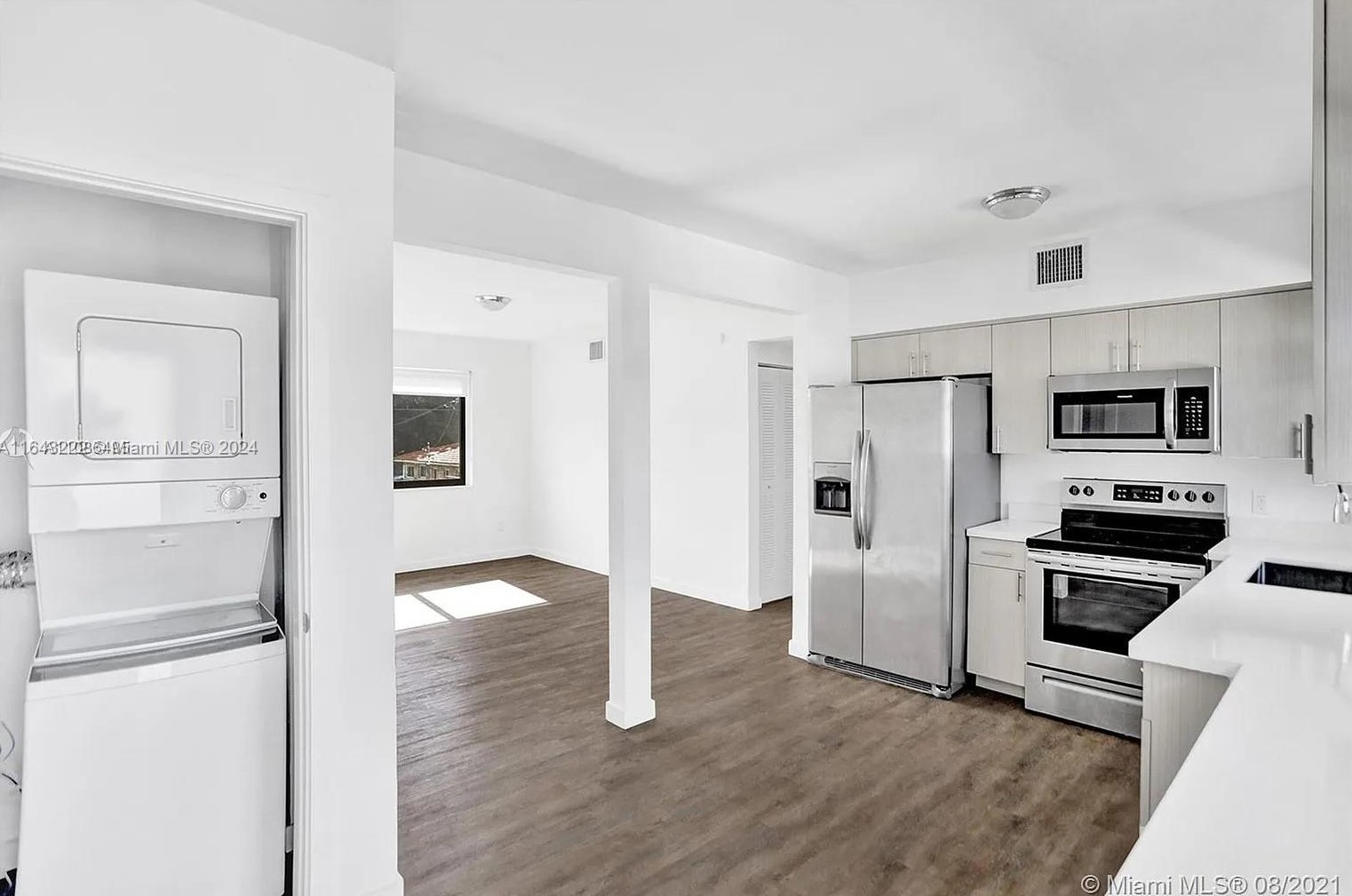 1440 Nw 42nd St #3, Miami, FL 33142