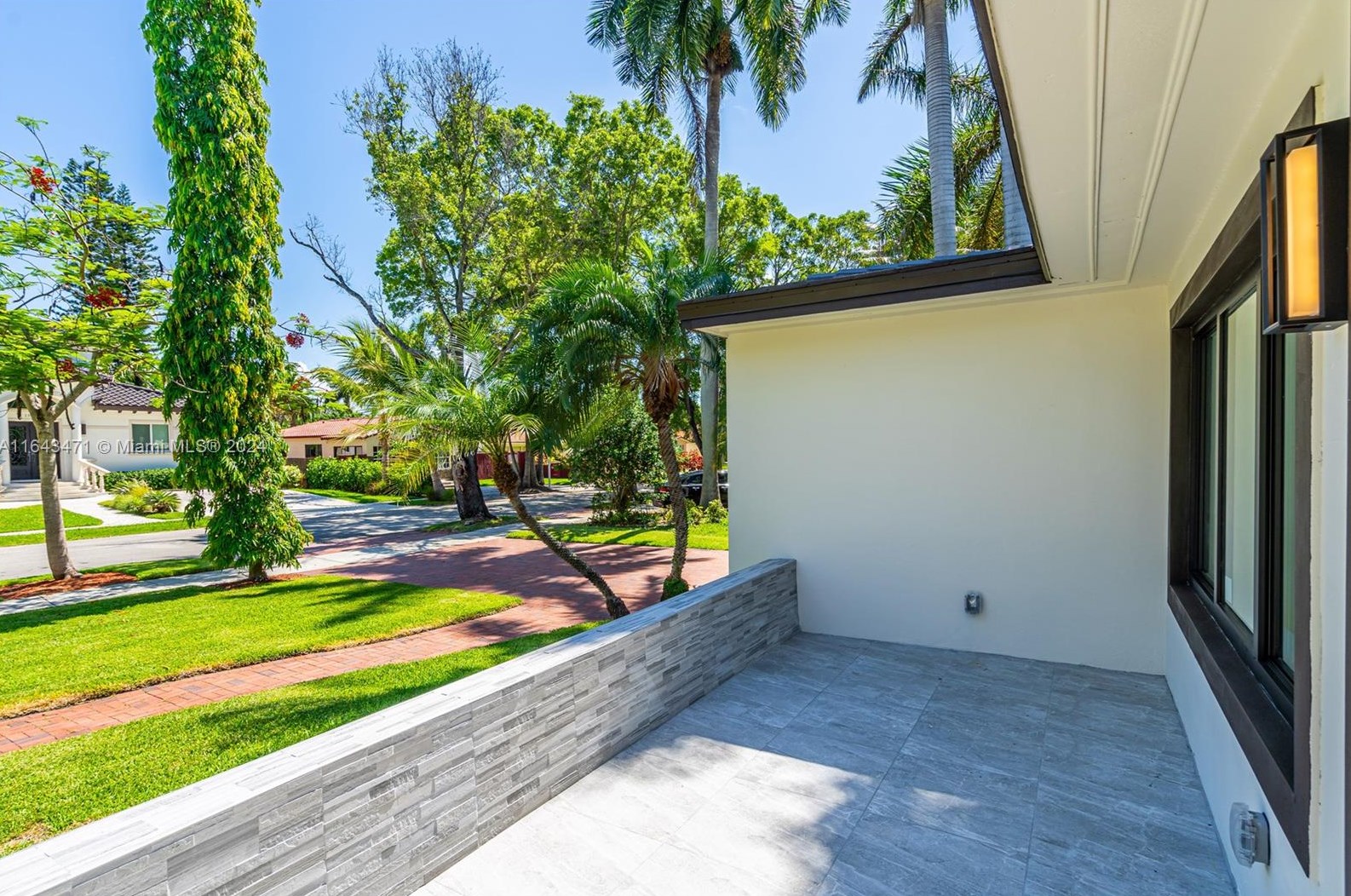1334 Madison St #n/a, Hollywood, FL 33019