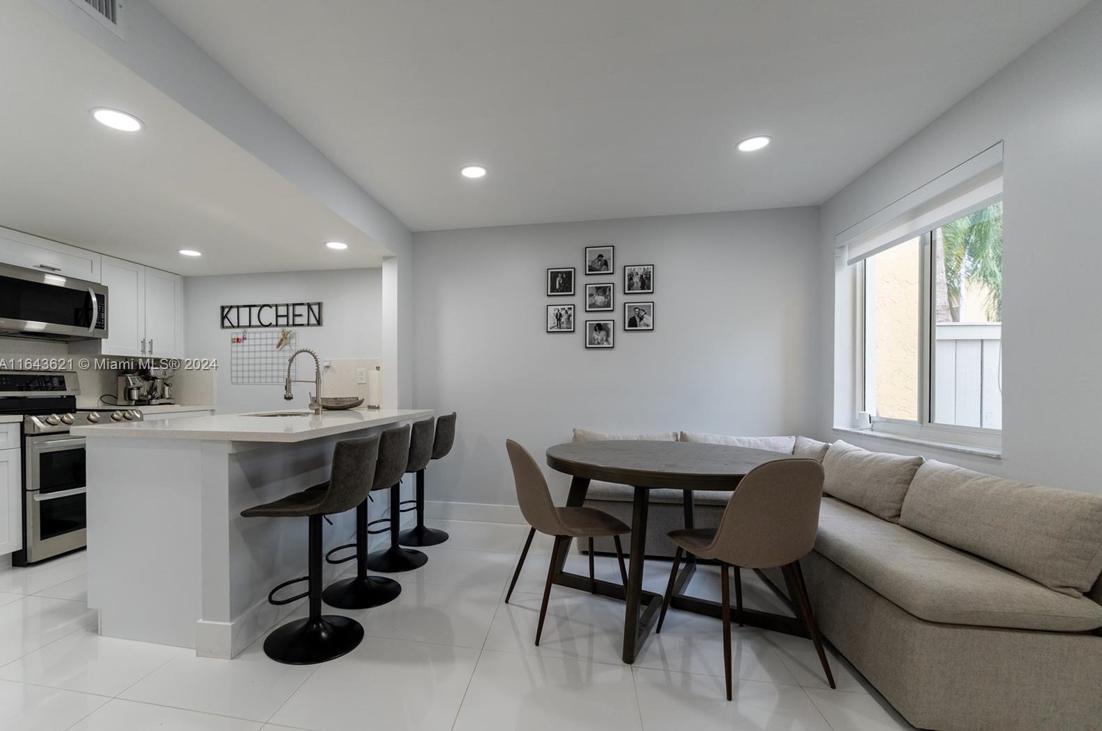 6850 Sw 45th Ln #2, Miami, FL 33155