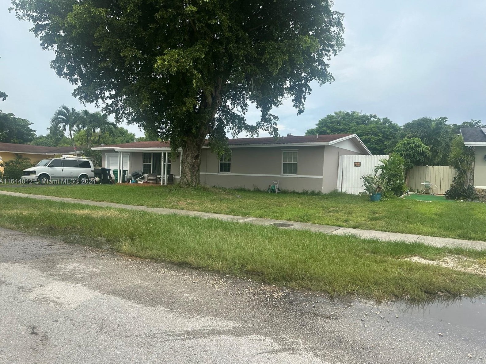 7551 133rd Ave, Miami, FL 33183-3343
