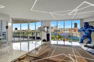 21200 Point Pl, Aventura, FL 33180 - Photo 2