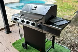 630 NE 117th St, Biscayne Park, FL 33161 - Photo 8