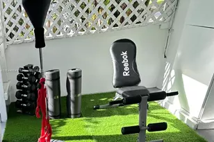 630 NE 117th St, Biscayne Park, FL 33161 - Photo 12