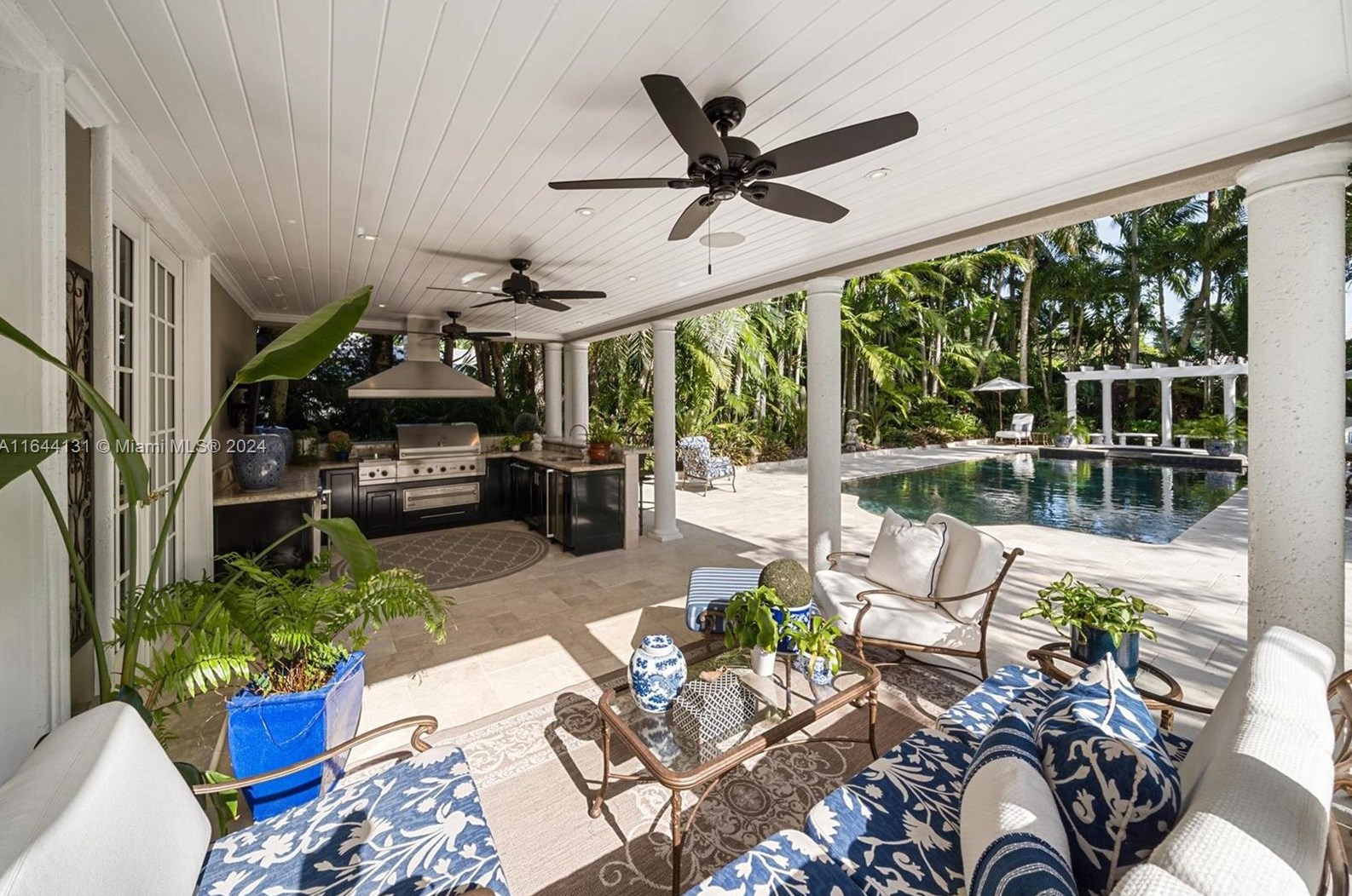 7360 164 St, Miami FL 33157-3879 exterior