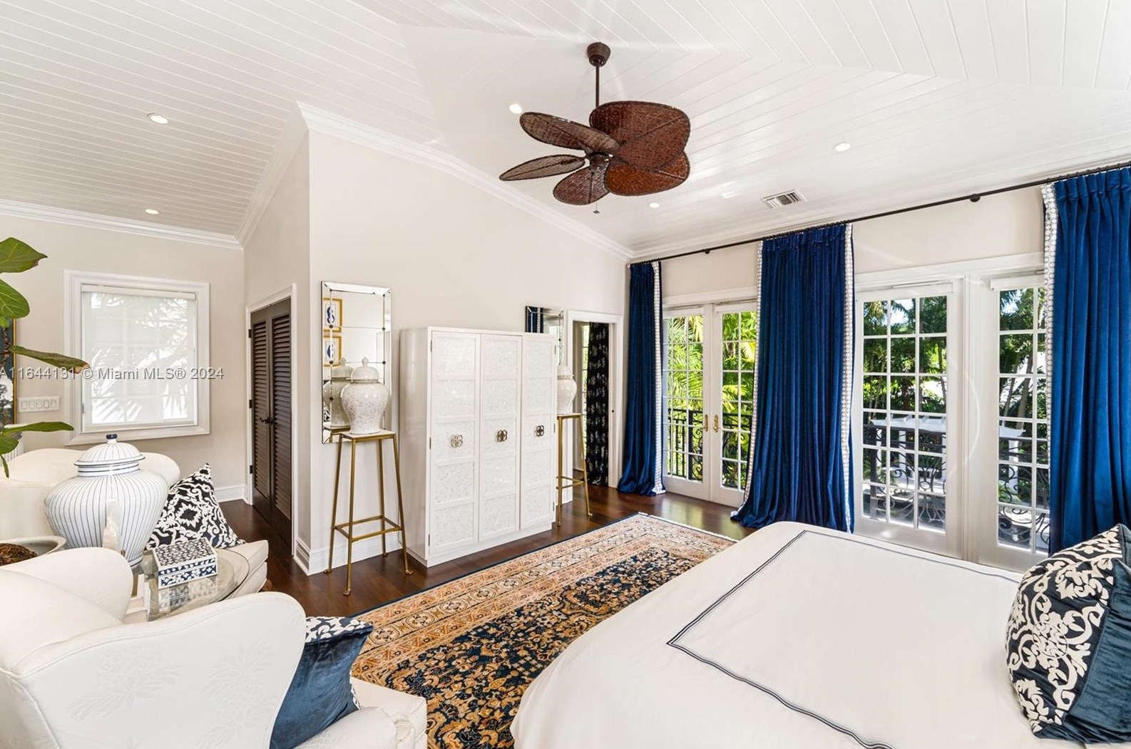 7360 164 St, Miami FL 33157-3879 exterior