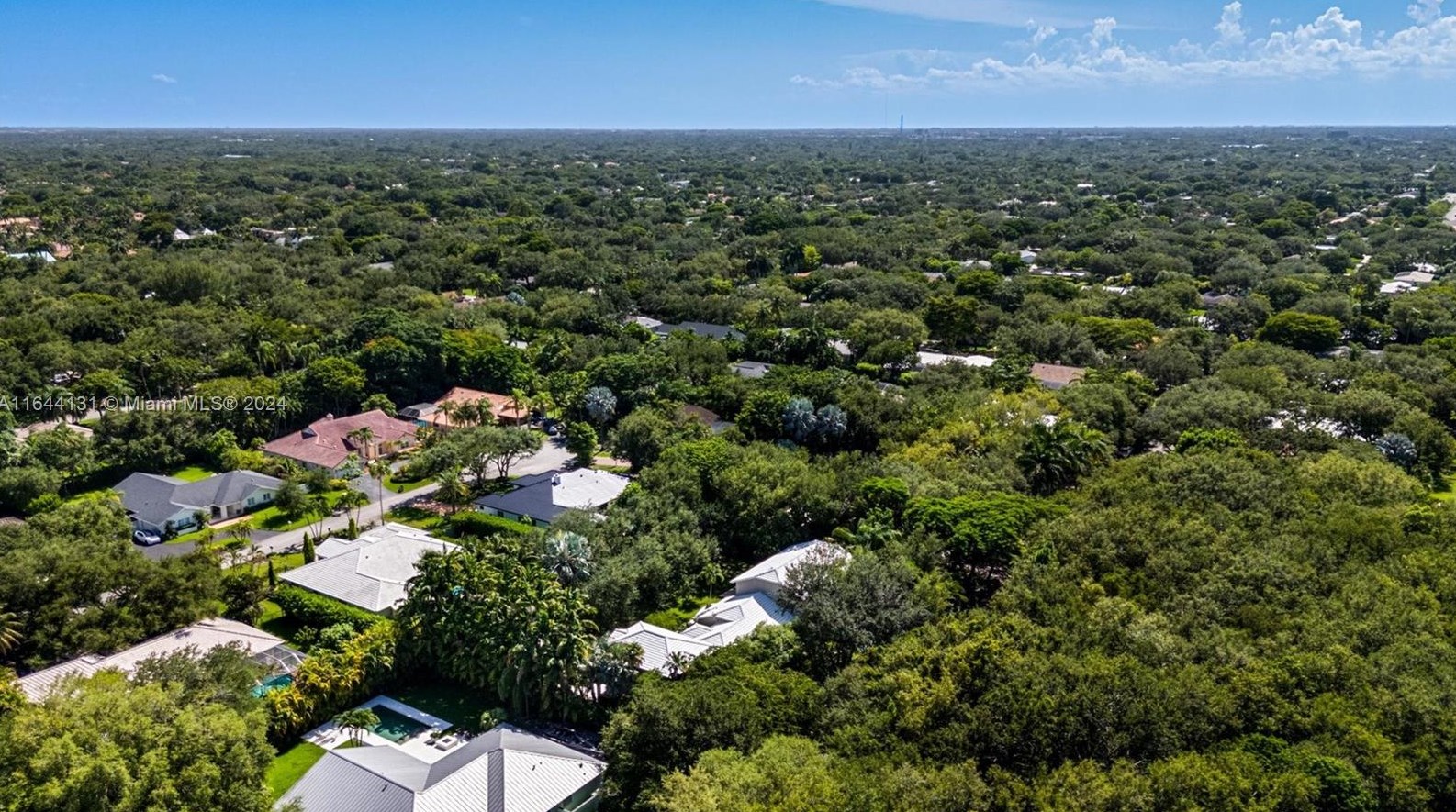 7360 164 St, Miami FL 33157-3879 exterior