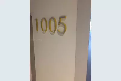 45 SW 9th St #1005, Miami, FL 33130 - Photo 24