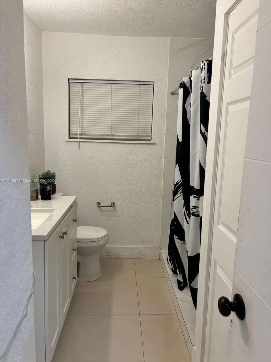 1080 140th St, Miami FL  33161-3308 exterior